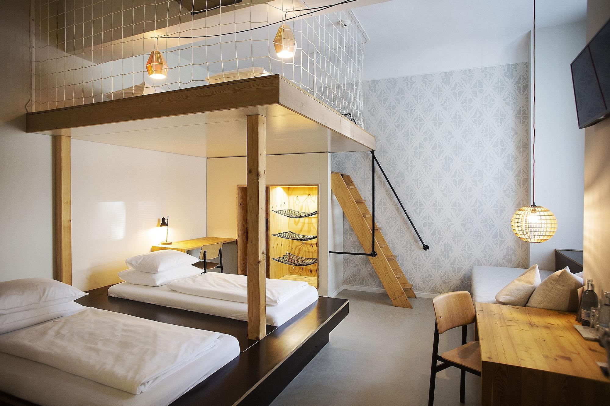 Michelberger Hotel Berlijn Buitenkant foto